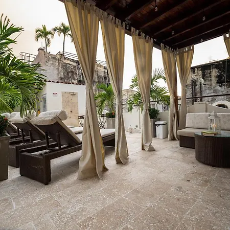 Casa Bugó Centro Histórico Boutique Con Desayuno 4*